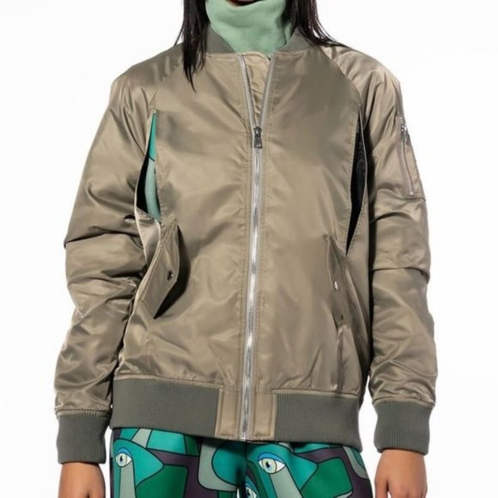 Miz Catching Flights: Olive Poncho Bomber - Picture 8 of 17